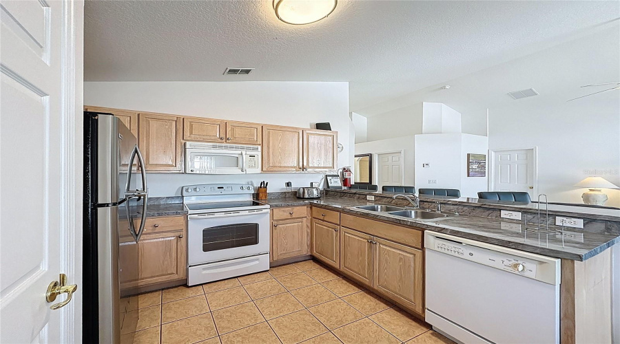 DAVENPORT, Florida 33896, 3 Bedrooms Bedrooms, ,2 BathroomsBathrooms,Residential,For Sale,BALMORAL,0,MFRS5141738