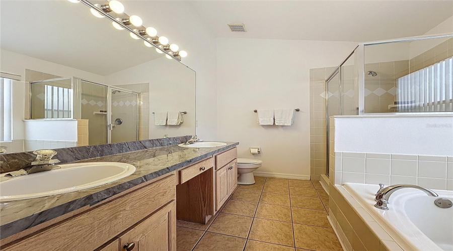 DAVENPORT, Florida 33896, 3 Bedrooms Bedrooms, ,2 BathroomsBathrooms,Residential,For Sale,BALMORAL,0,MFRS5141738