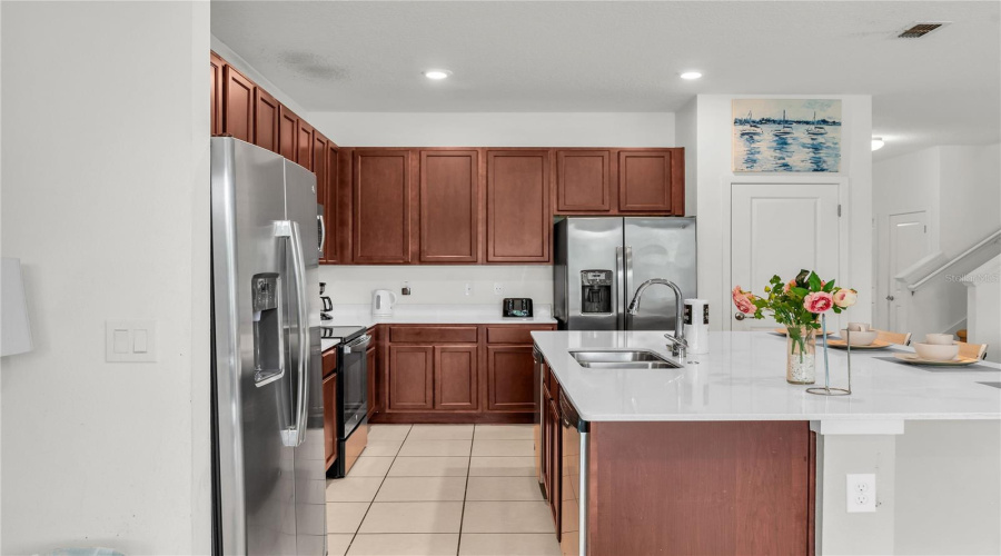 KISSIMMEE, Florida 34746, 10 Bedrooms Bedrooms, ,8 BathroomsBathrooms,Residential,For Sale,SHANTI,0,MFRO6401148