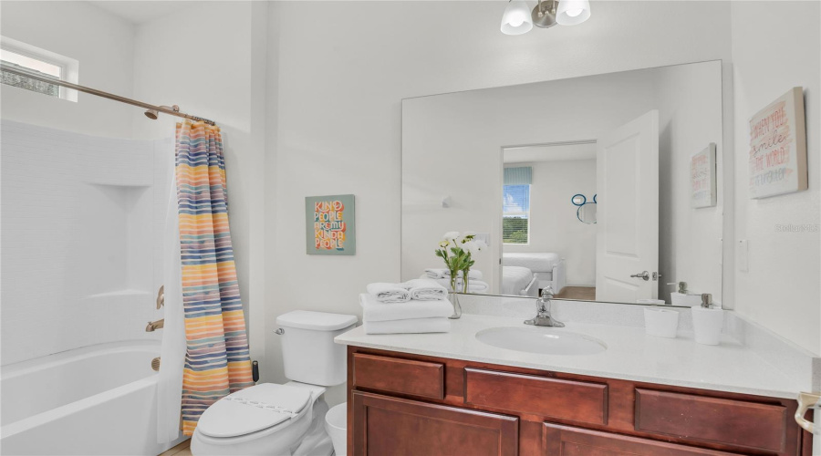 KISSIMMEE, Florida 34746, 10 Bedrooms Bedrooms, ,8 BathroomsBathrooms,Residential,For Sale,SHANTI,0,MFRO6401148