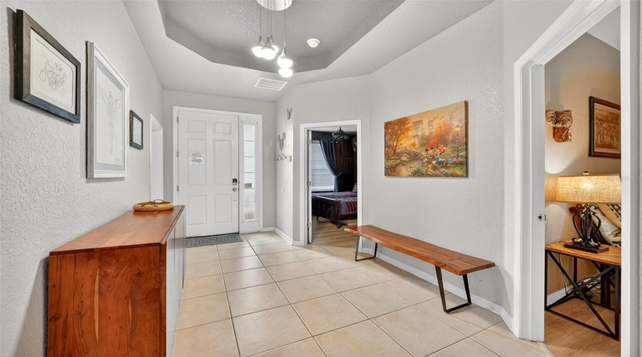 Front_door_to_right_is_the_front_bedroom_