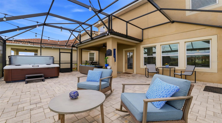 DAVENPORT, Florida 33896, 3 Bedrooms Bedrooms, ,2 BathroomsBathrooms,Residential,For Sale,TRAPPERS TRAIL,0,MFRTB8501118