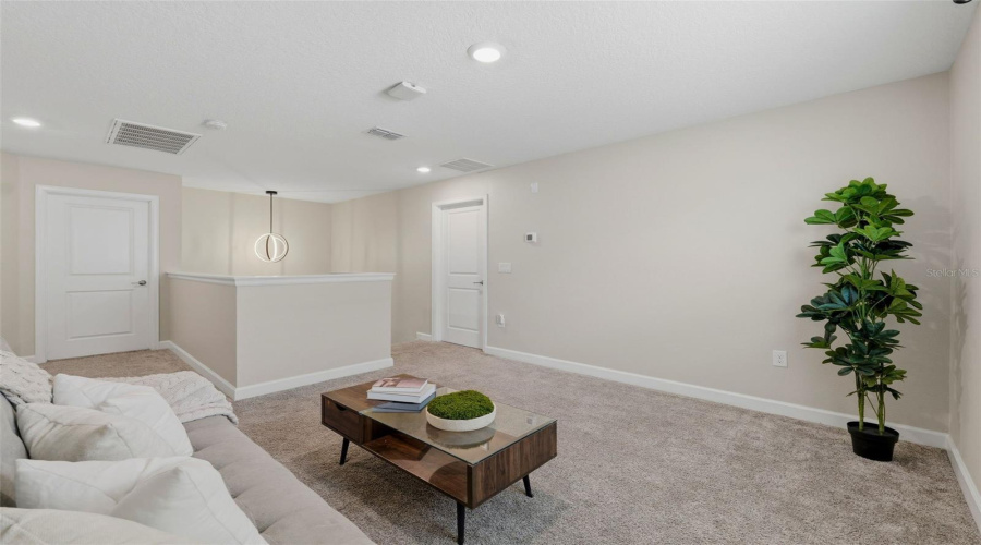 DAVENPORT, Florida 33896, 3 Bedrooms Bedrooms, ,2 BathroomsBathrooms,Residential,For Sale,TRAPPERS TRAIL,0,MFRTB8501118