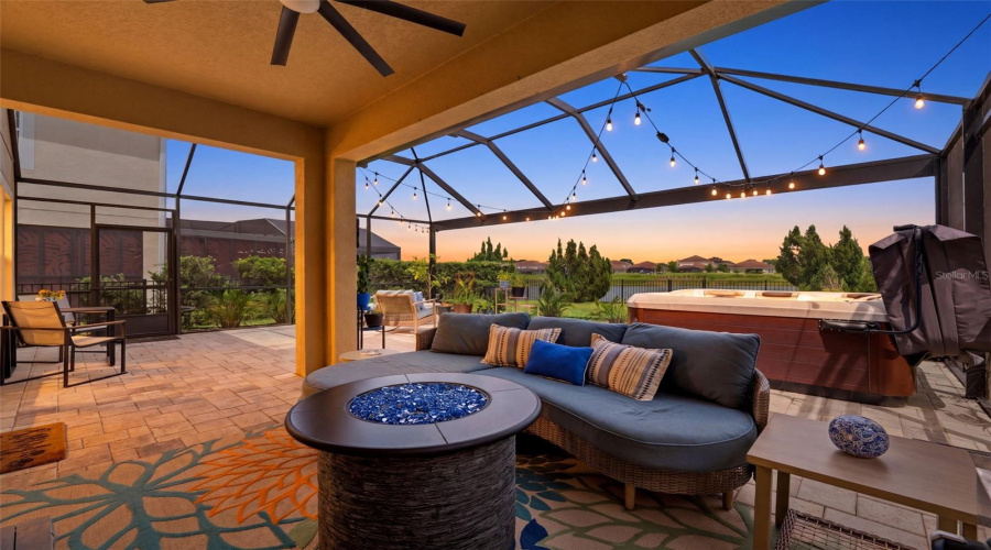 DAVENPORT, Florida 33896, 3 Bedrooms Bedrooms, ,2 BathroomsBathrooms,Residential,For Sale,TRAPPERS TRAIL,0,MFRTB8501118