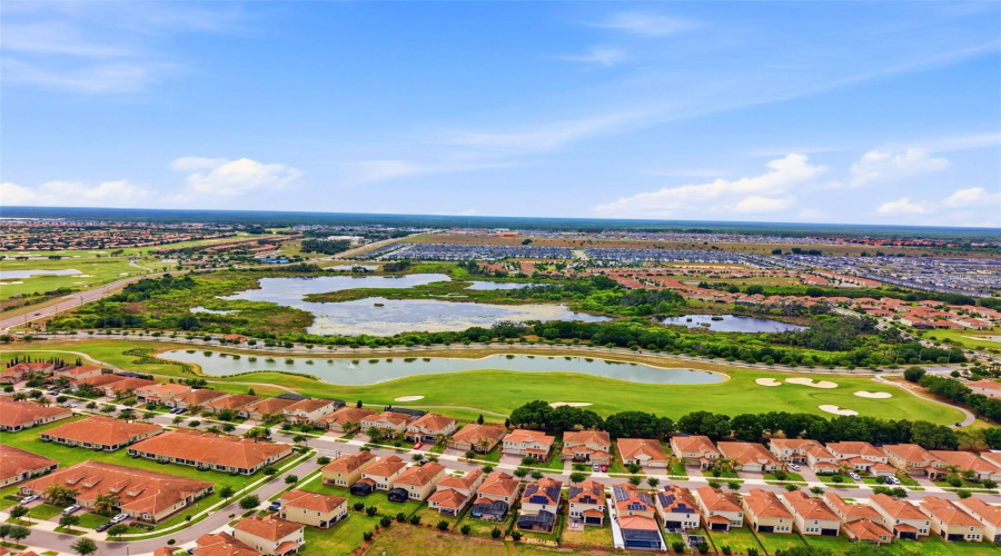 DAVENPORT, Florida 33896, 3 Bedrooms Bedrooms, ,2 BathroomsBathrooms,Residential,For Sale,TRAPPERS TRAIL,0,MFRTB8501118