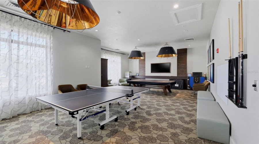 DAVENPORT, Florida 33896, 3 Bedrooms Bedrooms, ,2 BathroomsBathrooms,Residential,For Sale,TRAPPERS TRAIL,0,MFRTB8501118