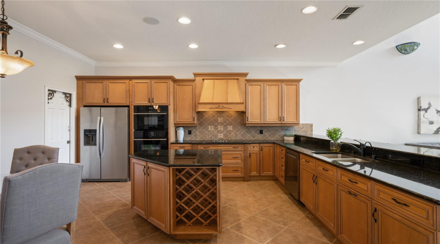 ORLANDO, Florida 32836, 4 Bedrooms Bedrooms, ,4 BathroomsBathrooms,Residential,For Sale,VIA ROSA,0,MFRO6389505