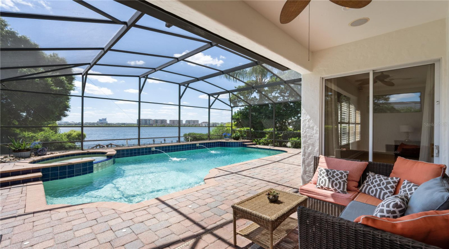 ORLANDO, Florida 32836, 4 Bedrooms Bedrooms, ,4 BathroomsBathrooms,Residential,For Sale,VIA ROSA,0,MFRO6389505