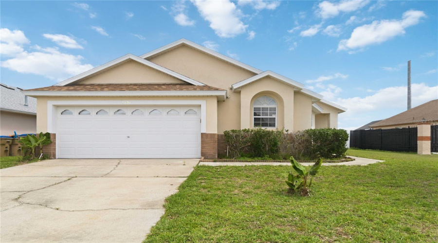 KISSIMMEE, Florida 34747, 4 Bedrooms Bedrooms, ,3 BathroomsBathrooms,Residential,For Sale,ONEIDA,0,MFRS5145194