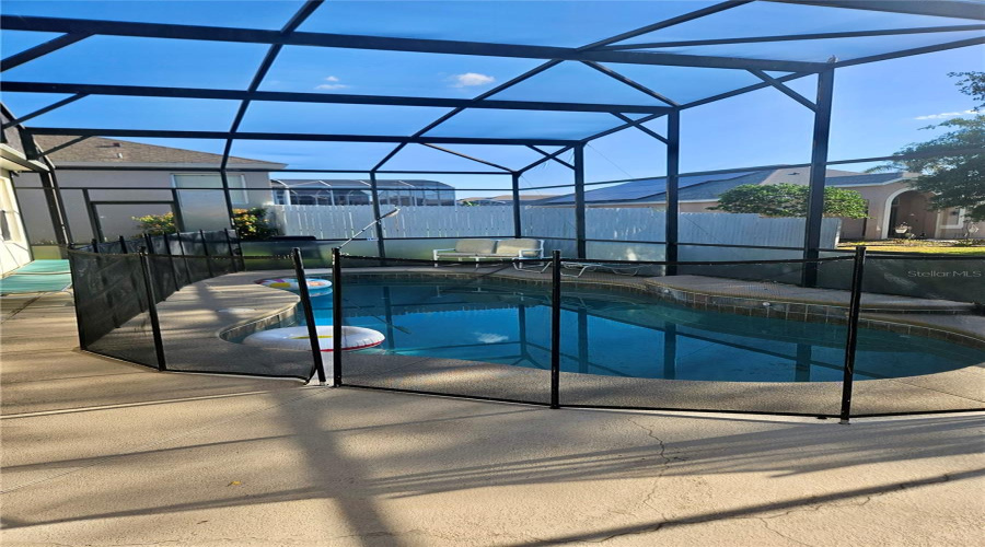 DAVENPORT, Florida 33897, 5 Bedrooms Bedrooms, ,3 BathroomsBathrooms,Residential,For Sale,HIGHER COMBE,0,MFRO6399361