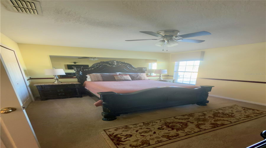 DAVENPORT, Florida 33897, 5 Bedrooms Bedrooms, ,3 BathroomsBathrooms,Residential,For Sale,HIGHER COMBE,0,MFRO6399361