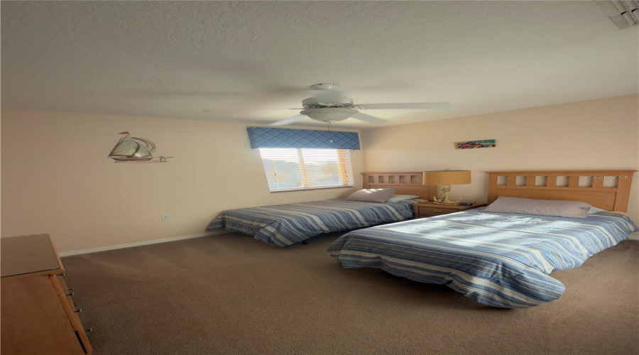 DAVENPORT, Florida 33897, 5 Bedrooms Bedrooms, ,3 BathroomsBathrooms,Residential,For Sale,HIGHER COMBE,0,MFRO6399361