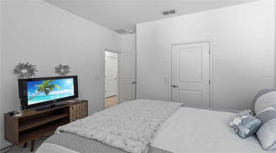 DAVENPORT, Florida 33837, 3 Bedrooms Bedrooms, ,2 BathroomsBathrooms,Residential,For Sale,ROSEDALE,0,MFRS5147388