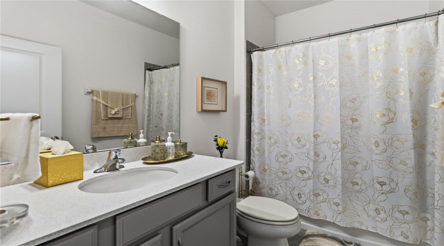 DAVENPORT, Florida 33837, 3 Bedrooms Bedrooms, ,2 BathroomsBathrooms,Residential,For Sale,ROSEDALE,0,MFRS5147388