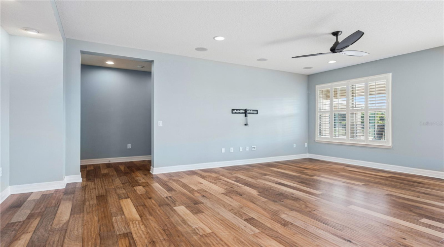 ORLANDO, Florida 32836, 5 Bedrooms Bedrooms, ,4 BathroomsBathrooms,Residential,For Sale,ACOSTA,0,MFRO6400810