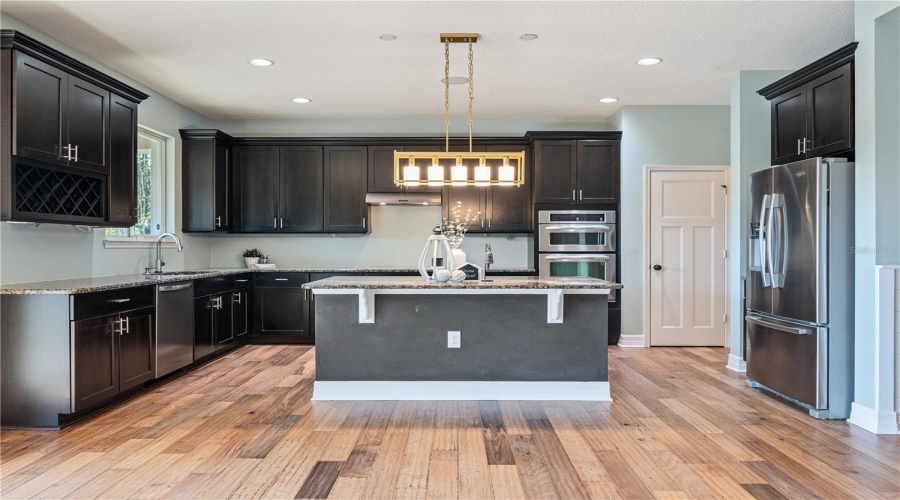 ORLANDO, Florida 32836, 5 Bedrooms Bedrooms, ,4 BathroomsBathrooms,Residential,For Sale,ACOSTA,0,MFRO6400810