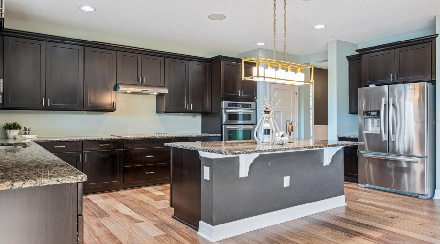 ORLANDO, Florida 32836, 5 Bedrooms Bedrooms, ,4 BathroomsBathrooms,Residential,For Sale,ACOSTA,0,MFRO6400810