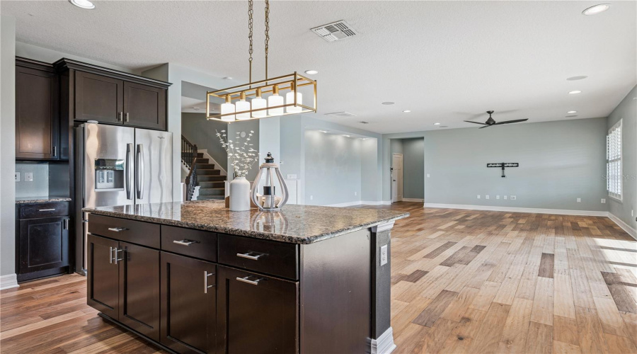 ORLANDO, Florida 32836, 5 Bedrooms Bedrooms, ,4 BathroomsBathrooms,Residential,For Sale,ACOSTA,0,MFRO6400810