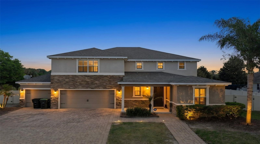 ORLANDO, Florida 32836, 5 Bedrooms Bedrooms, ,4 BathroomsBathrooms,Residential,For Sale,ACOSTA,0,MFRO6400810