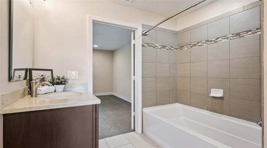 ORLANDO, Florida 32836, 5 Bedrooms Bedrooms, ,4 BathroomsBathrooms,Residential,For Sale,ACOSTA,0,MFRO6400810