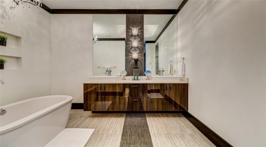 REUNION, Florida 34747, 10 Bedrooms Bedrooms, ,10 BathroomsBathrooms,Residential,For Sale,GRAND TRAVERSE,0,MFRO6401878