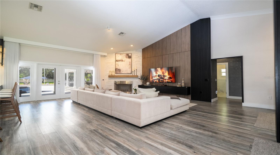 Natural light and peaceful views.