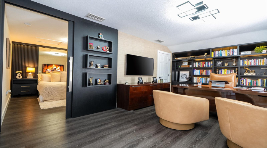 A quiet and inspiring space to focus, create, or work from home.