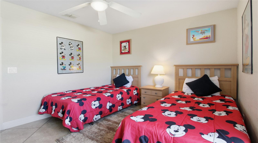 DAVENPORT, Florida 33897, 5 Bedrooms Bedrooms, ,3 BathroomsBathrooms,Residential,For Sale,BELFRY,0,MFRO6360946