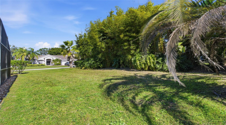 DAVENPORT, Florida 33897, 5 Bedrooms Bedrooms, ,3 BathroomsBathrooms,Residential,For Sale,BELFRY,0,MFRO6360946