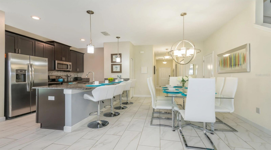 KISSIMMEE, Florida 34746, 5 Bedrooms Bedrooms, ,4 BathroomsBathrooms,Residential,For Sale,PEQUOD,0,MFRO6400795