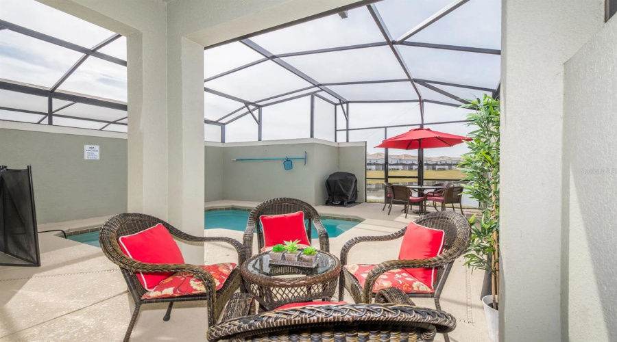 KISSIMMEE, Florida 34746, 5 Bedrooms Bedrooms, ,4 BathroomsBathrooms,Residential,For Sale,PEQUOD,0,MFRO6400795