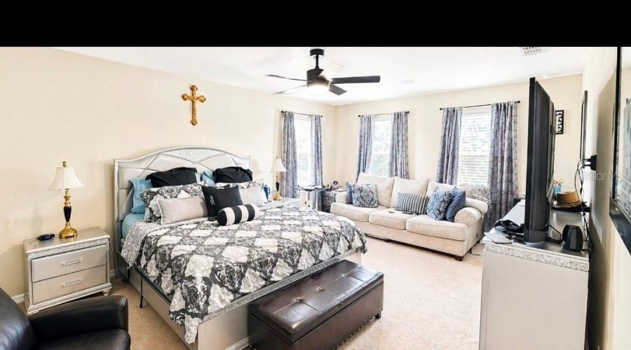 DAVENPORT, Florida 33896, 4 Bedrooms Bedrooms, ,2 BathroomsBathrooms,Residential,For Sale,SEQUOIA,0,MFRL4961357