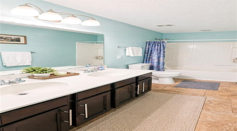 DAVENPORT, Florida 33896, 4 Bedrooms Bedrooms, ,2 BathroomsBathrooms,Residential,For Sale,SEQUOIA,0,MFRL4961357