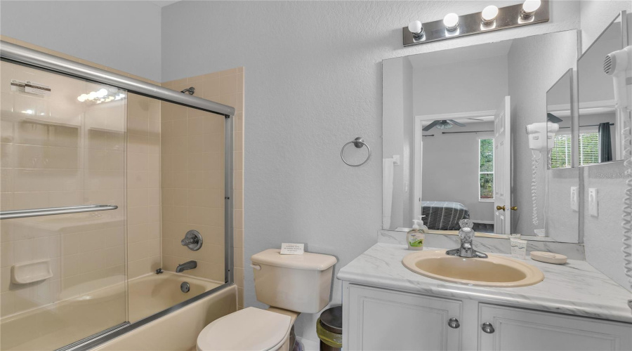 DAVENPORT, Florida 33897, 4 Bedrooms Bedrooms, ,3 BathroomsBathrooms,Residential,For Sale,LA MIRAGE,0,MFRO6401458