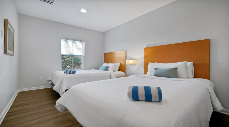 KISSIMMEE, Florida 34746, 2 Bedrooms Bedrooms, ,2 BathroomsBathrooms,Residential,For Sale,ROADSTER,0,MFRO6401981