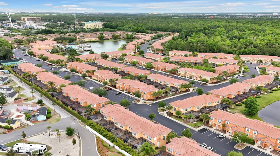 KISSIMMEE, Florida 34746, 2 Bedrooms Bedrooms, ,2 BathroomsBathrooms,Residential,For Sale,ROADSTER,0,MFRO6401981