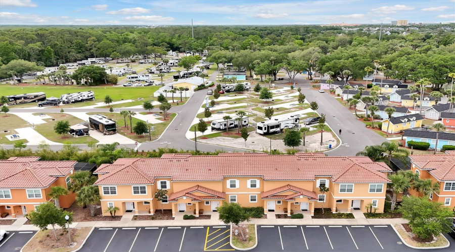 KISSIMMEE, Florida 34746, 2 Bedrooms Bedrooms, ,2 BathroomsBathrooms,Residential,For Sale,ROADSTER,0,MFRO6401981