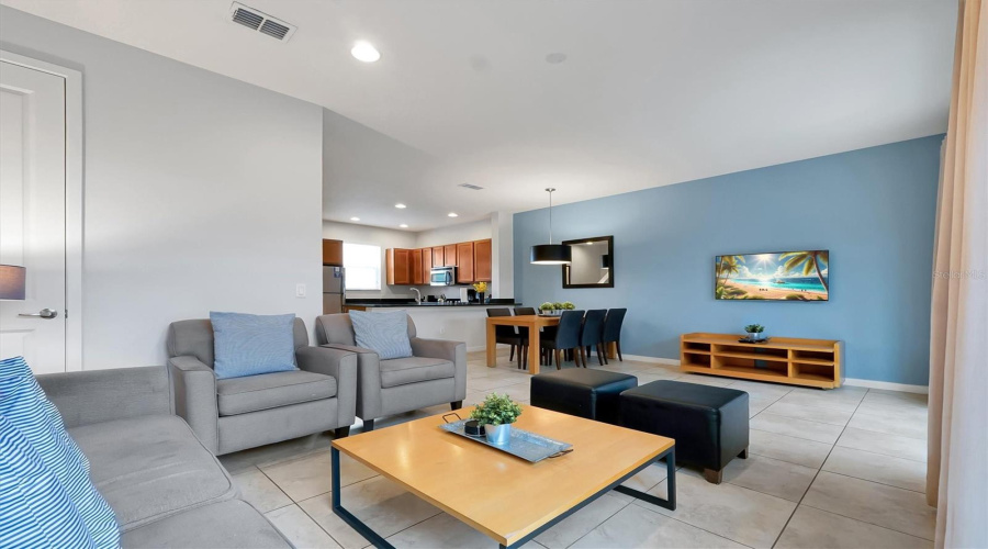 KISSIMMEE, Florida 34746, 2 Bedrooms Bedrooms, ,2 BathroomsBathrooms,Residential,For Sale,ROADSTER,0,MFRO6401981