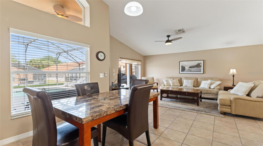 DAVENPORT, Florida 33897, 4 Bedrooms Bedrooms, ,3 BathroomsBathrooms,Residential,For Sale,SEVILLA,0,MFRO6401978