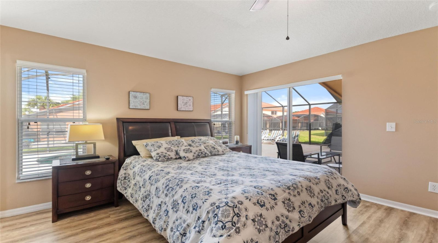 DAVENPORT, Florida 33897, 4 Bedrooms Bedrooms, ,3 BathroomsBathrooms,Residential,For Sale,SEVILLA,0,MFRO6401978