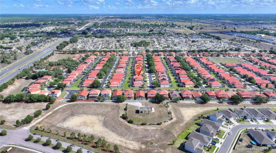 DAVENPORT, Florida 33897, 4 Bedrooms Bedrooms, ,3 BathroomsBathrooms,Residential,For Sale,SEVILLA,0,MFRO6401978