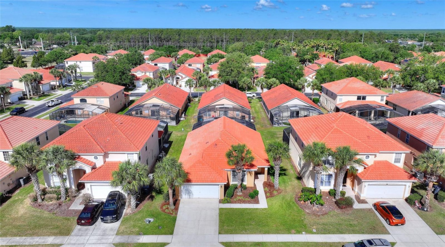 DAVENPORT, Florida 33897, 4 Bedrooms Bedrooms, ,3 BathroomsBathrooms,Residential,For Sale,SEVILLA,0,MFRO6401978