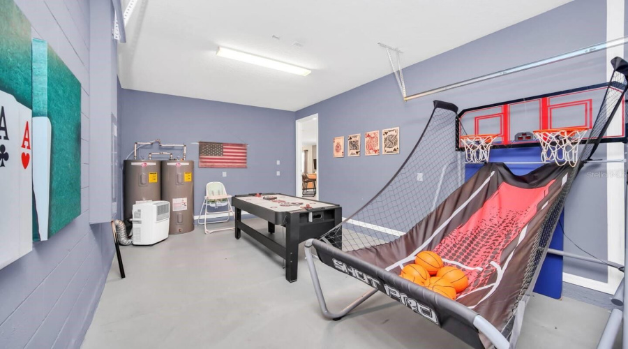 KISSIMMEE, Florida 34747, 7 Bedrooms Bedrooms, ,6 BathroomsBathrooms,Residential,For Sale,EGRET MILLS,0,MFRO6401913