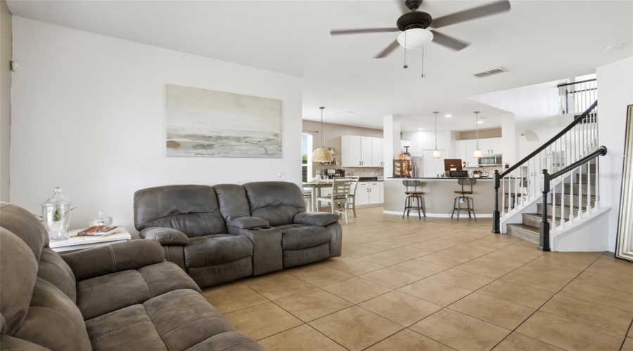 DAVENPORT, Florida 33837, 4 Bedrooms Bedrooms, ,3 BathroomsBathrooms,Residential,For Sale,BROOKHAVEN,0,MFRGC539778