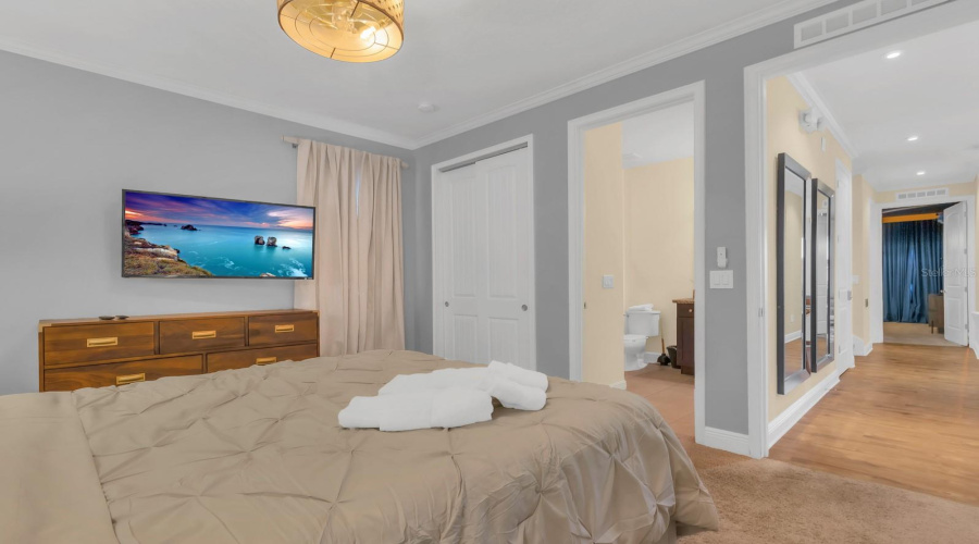 KISSIMMEE, Florida 34747, 8 Bedrooms Bedrooms, ,7 BathroomsBathrooms,Residential,For Sale,MARKER,0,MFRO6401792