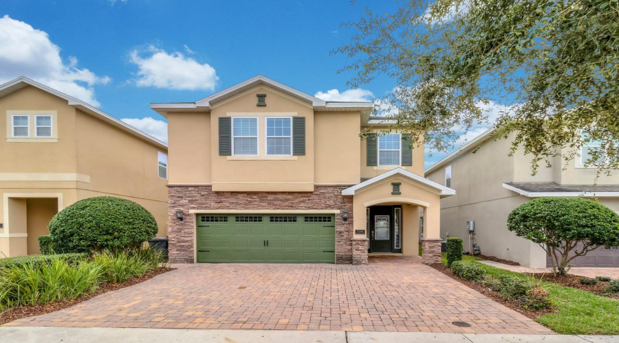 KISSIMMEE, Florida 34747, 8 Bedrooms Bedrooms, ,7 BathroomsBathrooms,Residential,For Sale,MARKER,0,MFRO6401792