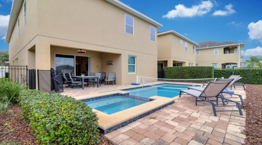 KISSIMMEE, Florida 34747, 8 Bedrooms Bedrooms, ,7 BathroomsBathrooms,Residential,For Sale,MARKER,0,MFRO6401792