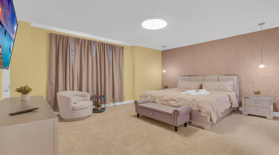 KISSIMMEE, Florida 34747, 8 Bedrooms Bedrooms, ,7 BathroomsBathrooms,Residential,For Sale,MARKER,0,MFRO6401792