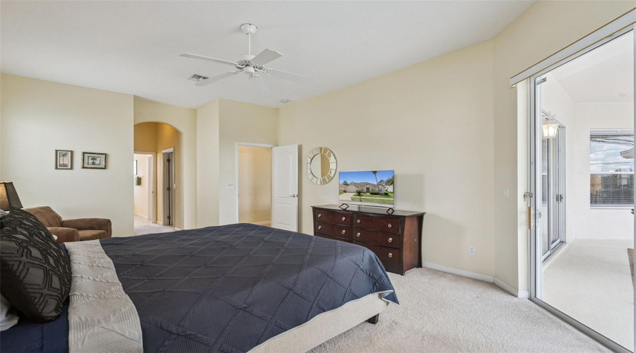 DAVENPORT, Florida 33897, 5 Bedrooms Bedrooms, ,3 BathroomsBathrooms,Residential,For Sale,HAMPTON,0,MFRS5148516