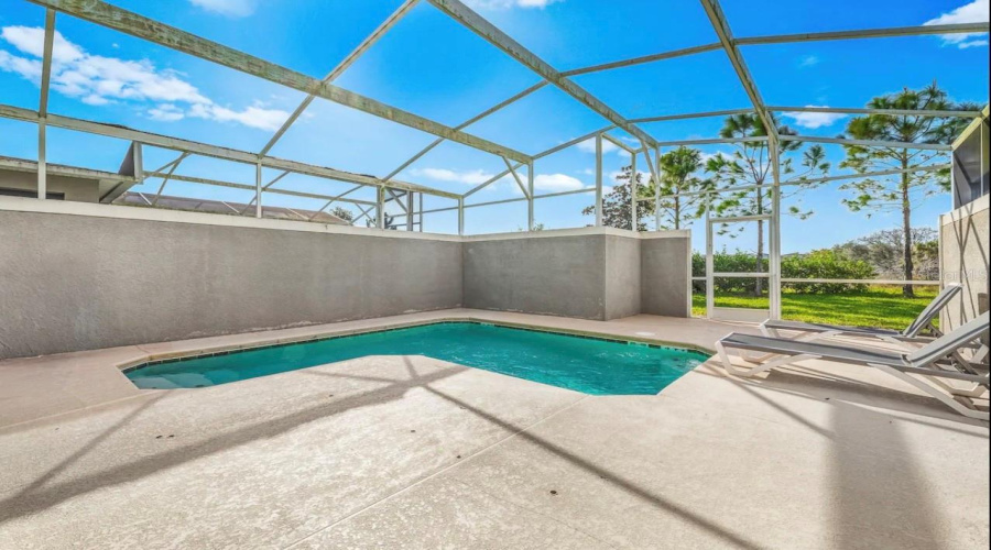 DAVENPORT, Florida 33896, 4 Bedrooms Bedrooms, ,3 BathroomsBathrooms,Residential,For Sale,PEBBLE BEACH,0,MFRO6330010